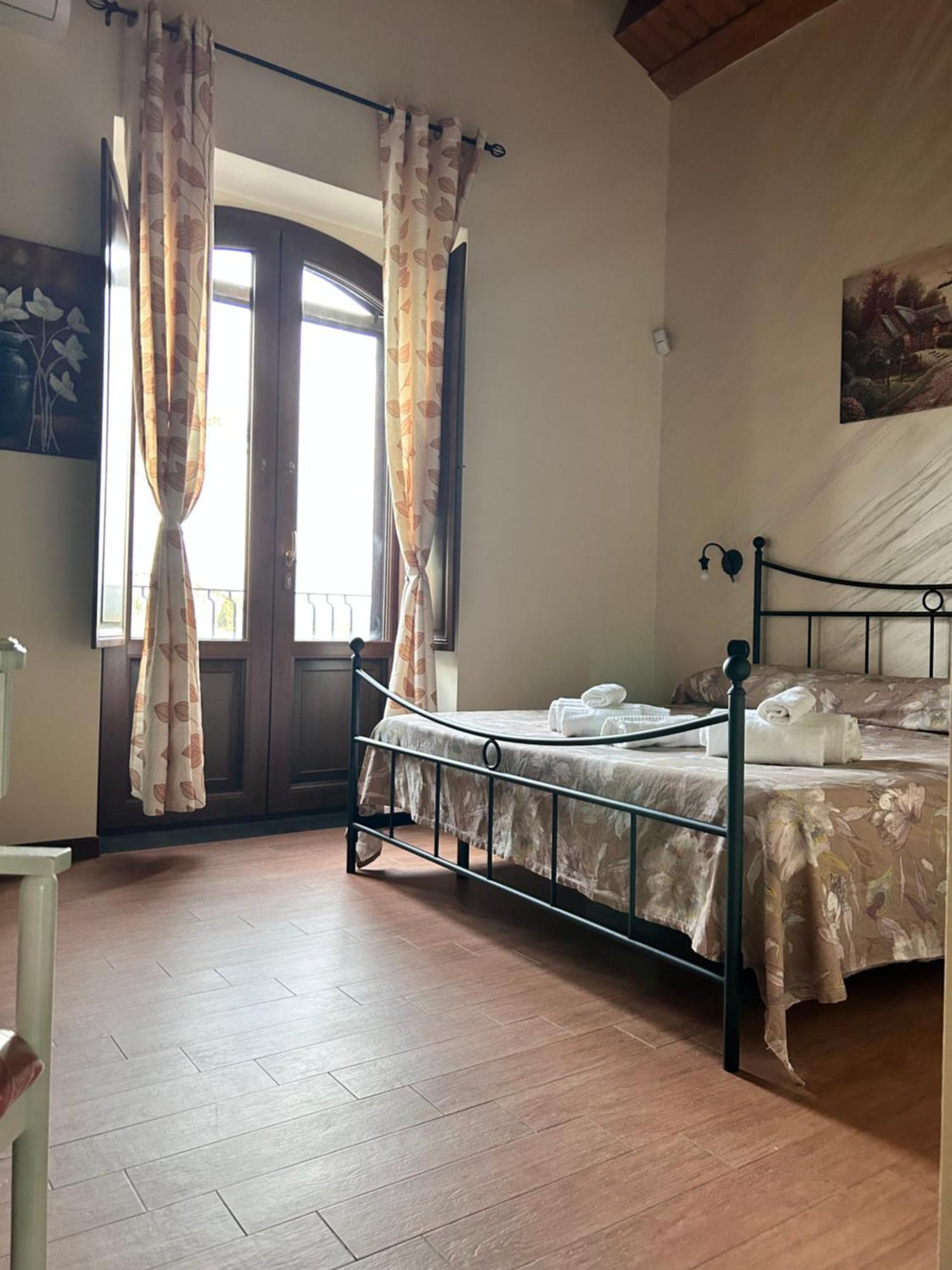 Villa Oasi Di Francesca La Rotondella Exterior foto
