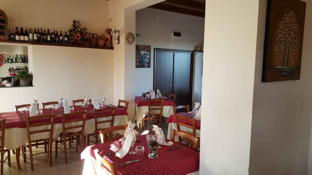 Villa Oasi Di Francesca La Rotondella Exterior foto