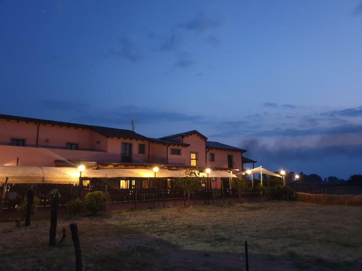 Villa Oasi Di Francesca La Rotondella Exterior foto